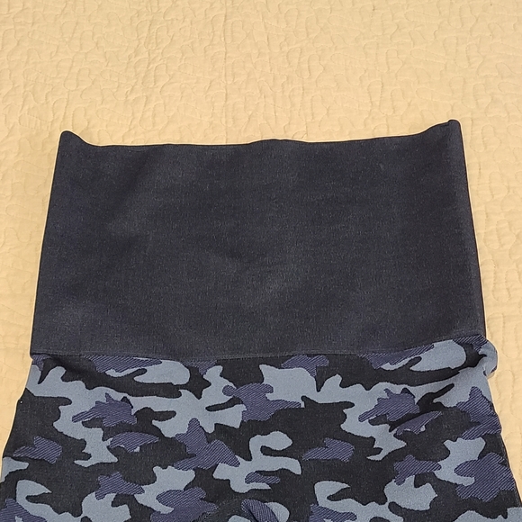 Preggo Leggings Camo snapback Size L/XL - Picture 5 of 11